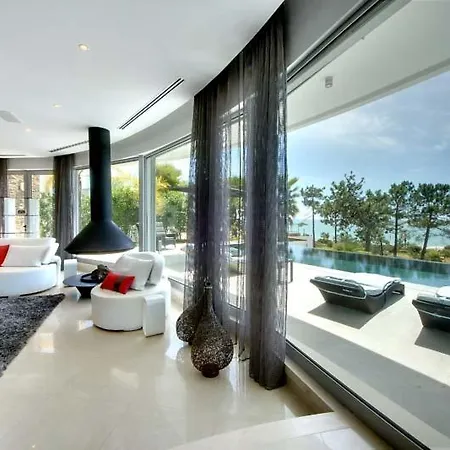 Vale Do Garrao Sleeps 10 Pool Air Con Wifi Villa *