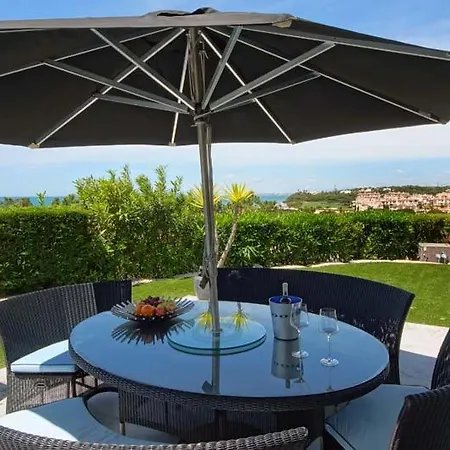Vale Do Garrao Sleeps 10 Pool Air Con Wifi Villa