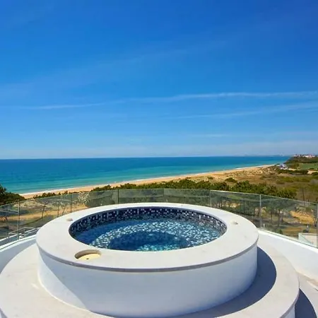 Vale Do Garrao Sleeps 10 Pool Air Con Wifi Villa